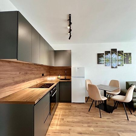 Holiday Apartments Gjakova Dış mekan fotoğraf