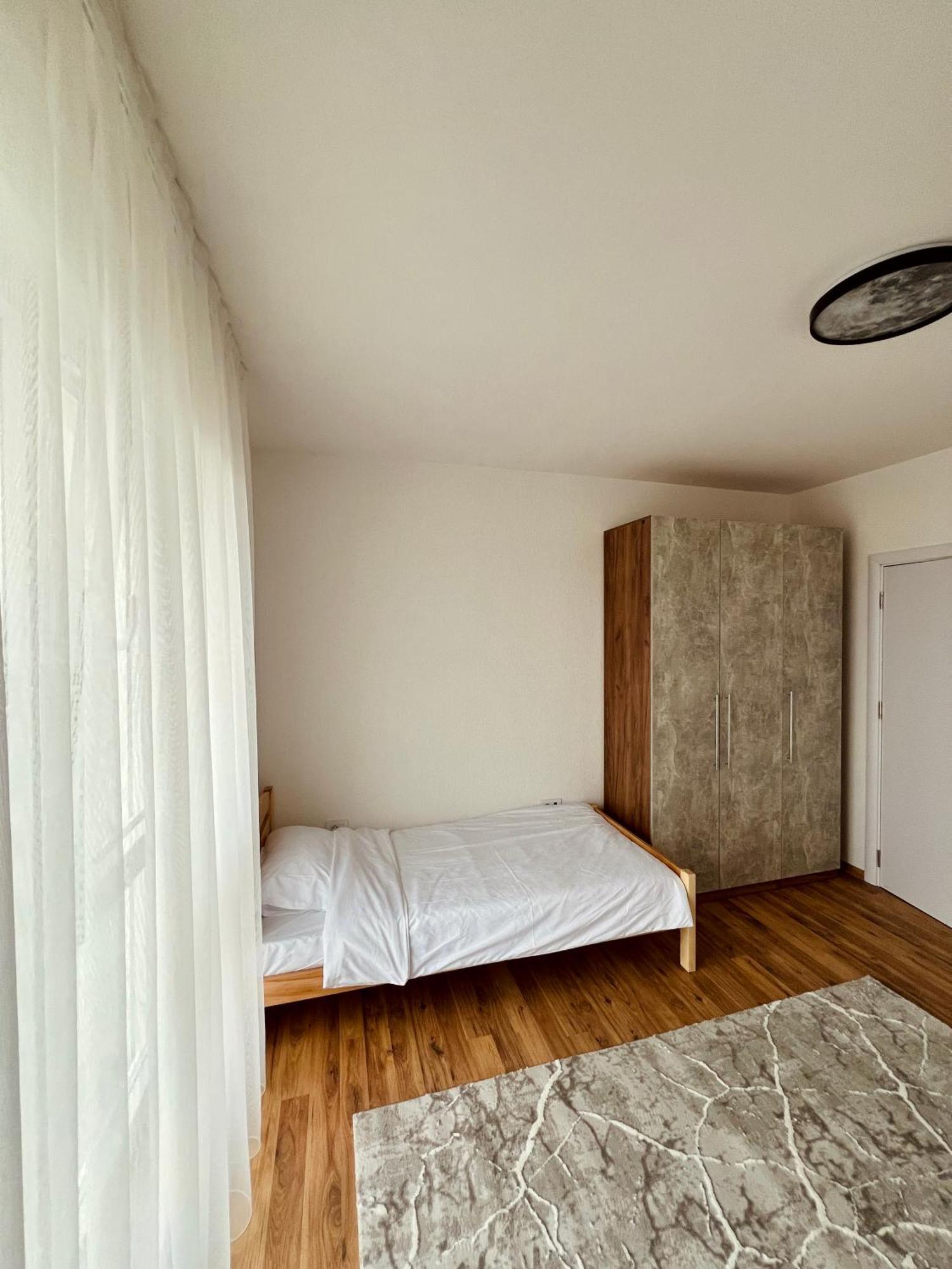 Holiday Apartments Gjakova Oda fotoğraf