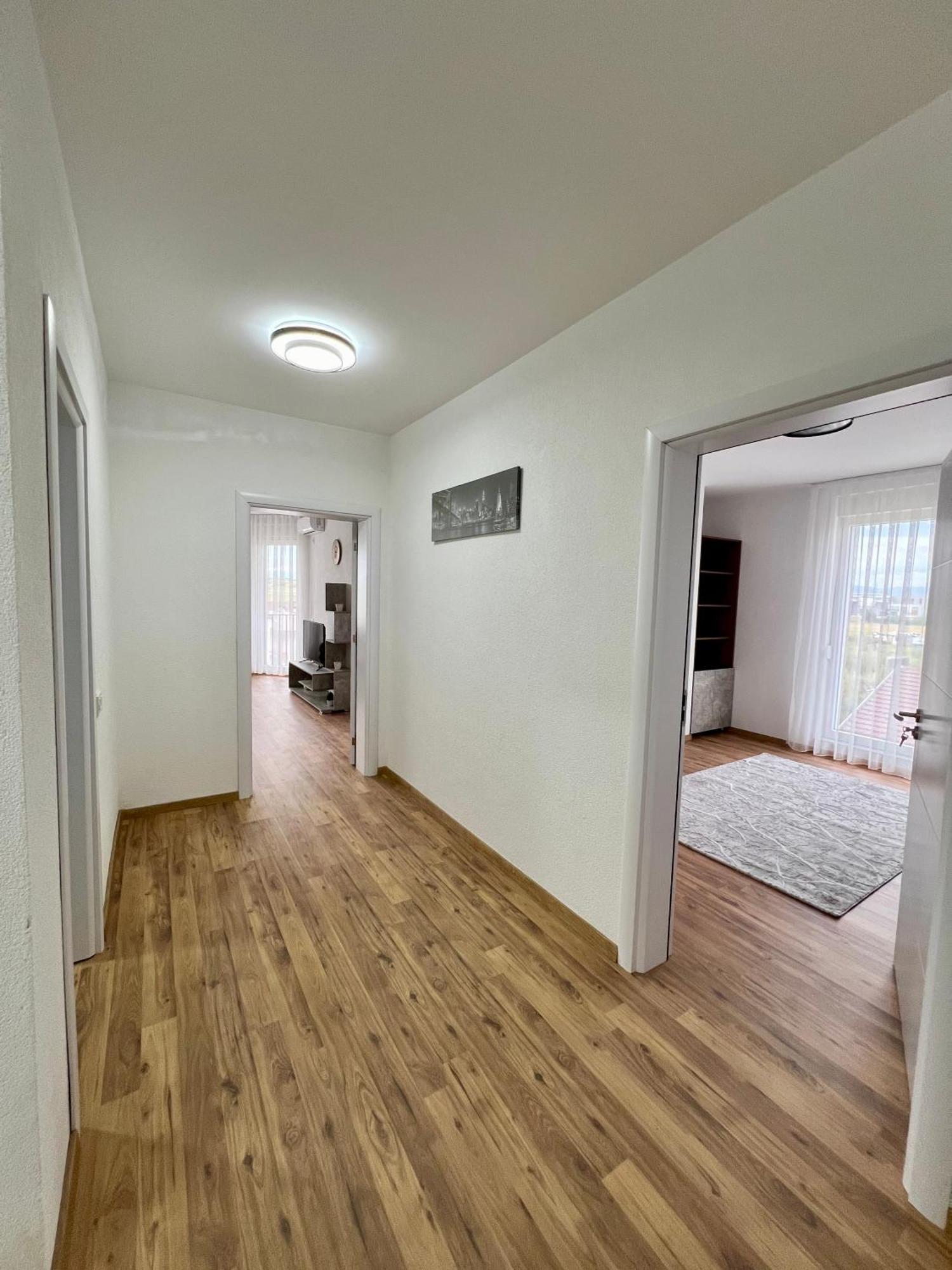 Holiday Apartments Gjakova Oda fotoğraf